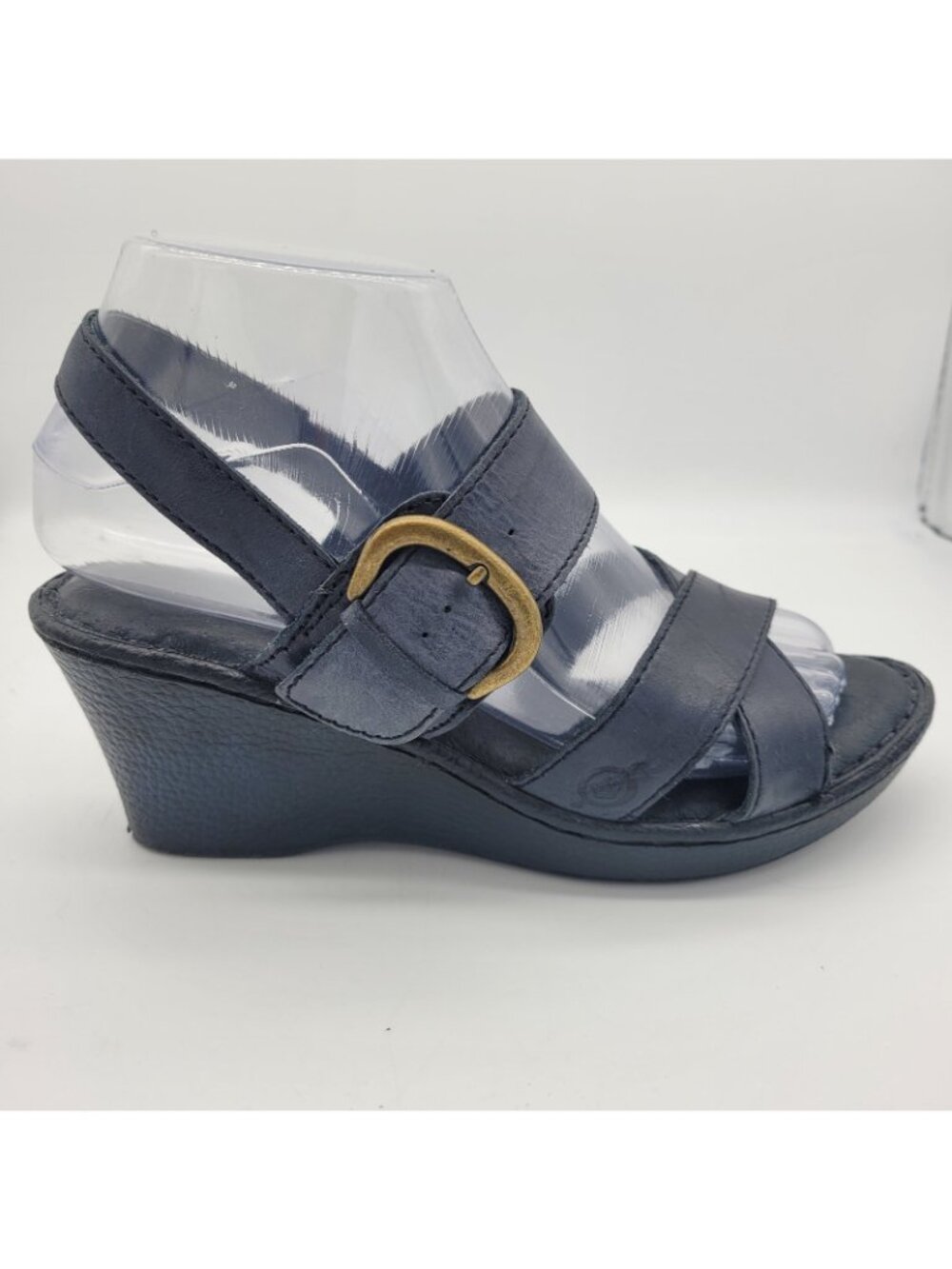 Born Sapphire Wedge Sandals Navy Leather Brass Buckle Sz 7 2.5" Heel Height - Picture 4 of 9